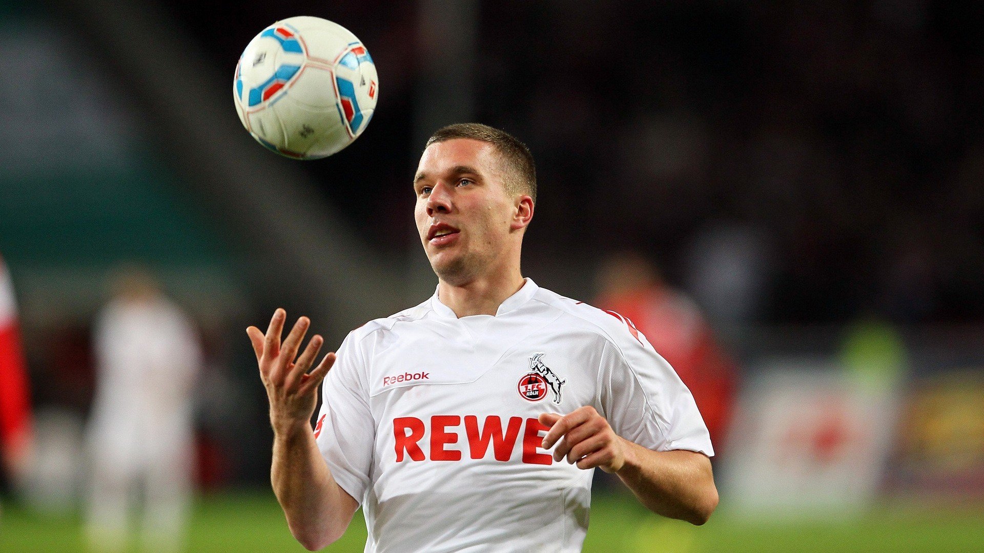 冷门夜！英格兰遭委内瑞拉逆转，罗德里戈末节独揽乾坤