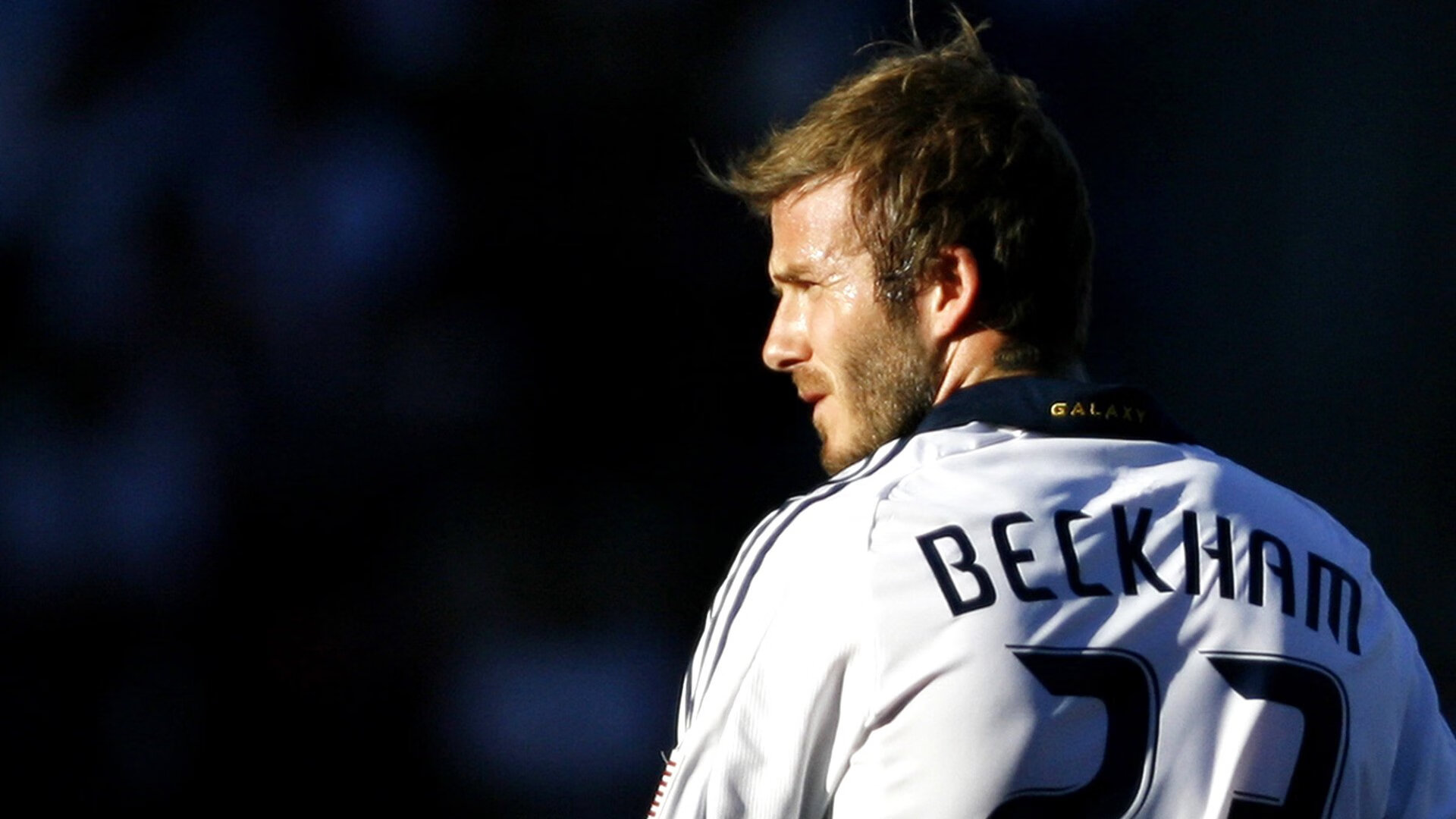 牙买加对阵那不勒斯,阿劳霍如何以攻防转换核心之姿,重塑比赛节奏